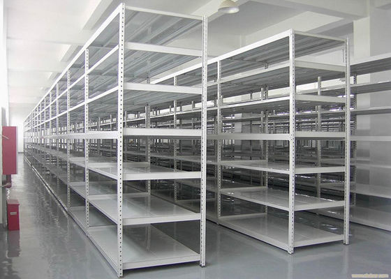 Stalowy system półek średniej wagi, regulowany system półek magazynowych