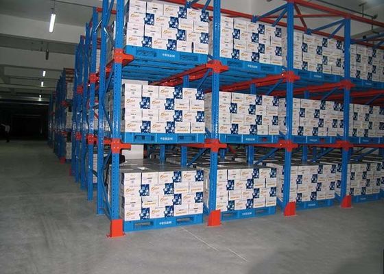 Silny napęd w regałach palet 1000-4000 kg/poziom