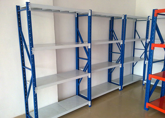 Stalowe półki z szczelinami, regulowalny system półek dla magazynów przemysłowych