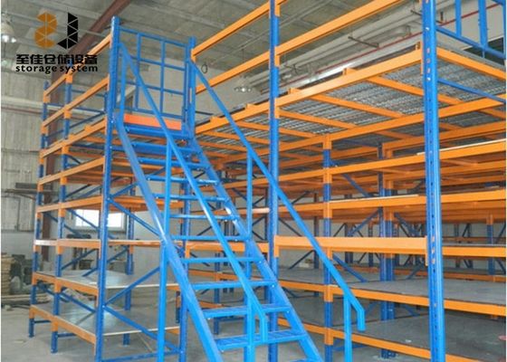 Stalowe półki podłogowe Q235 / Q345 Mezzanine z dużą pojemnością ładunkową 500 kg - 4000 kg/m2