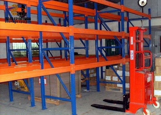 Średnie magazynowe regały palety do ciężkich towarów 5 lat gwarancji
